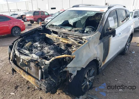 2018 Toyota Rav4 Xle from USA, damaged, VIN 2T3WFREV4JW514268